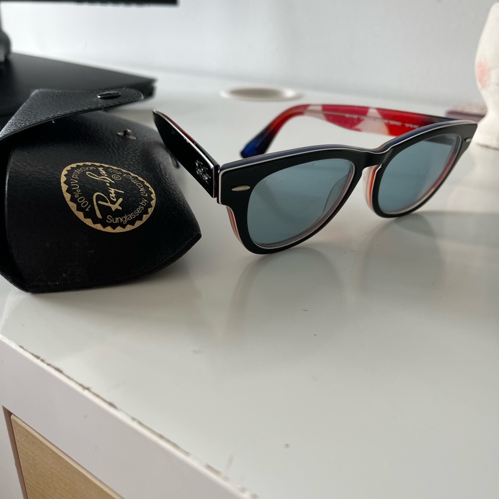 Rayban sunglasses - Picture 1 of 2